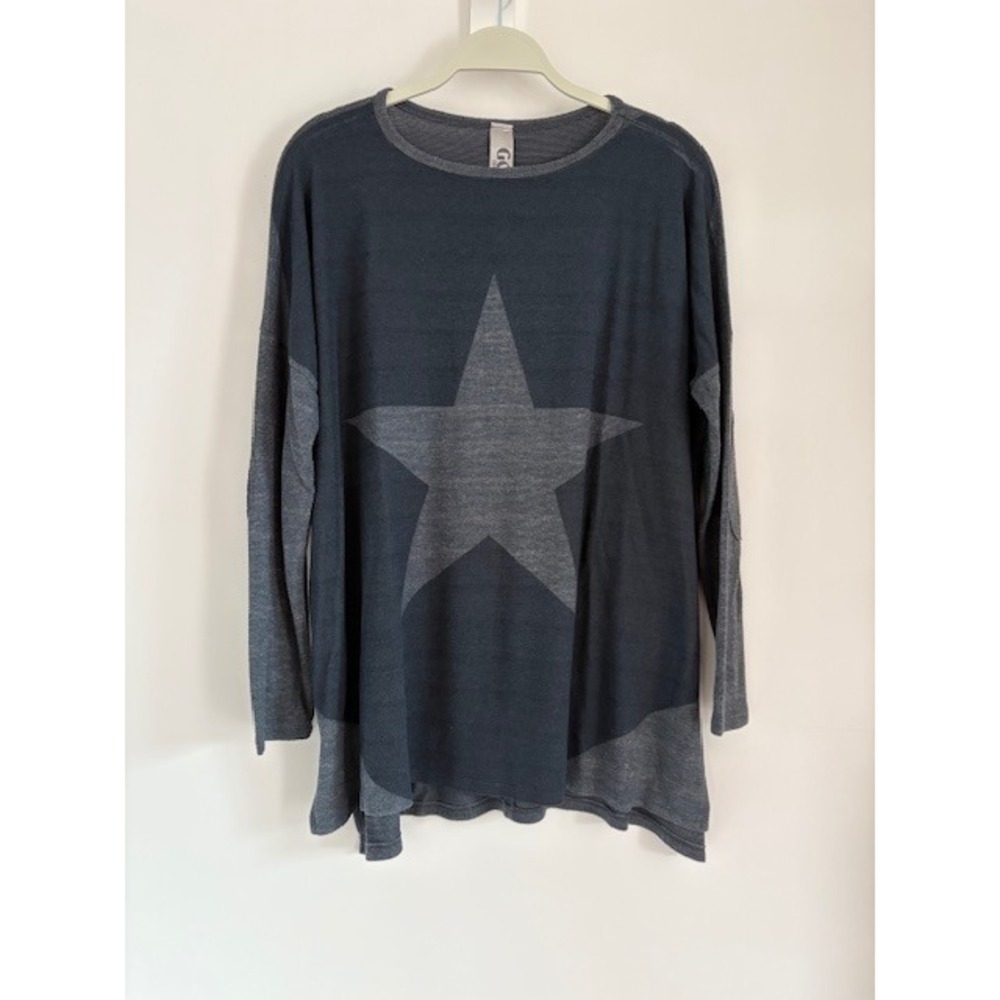 Go Couture Womens Star Graphic Long Sleeve Tunic Top Charcoal Grey Navy Large